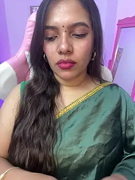 krishaa  online show from April 25, 2026, 5:32 pm