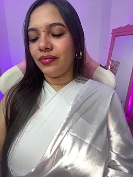 krishaa  online show from May 2, 2026, 4:12 pm