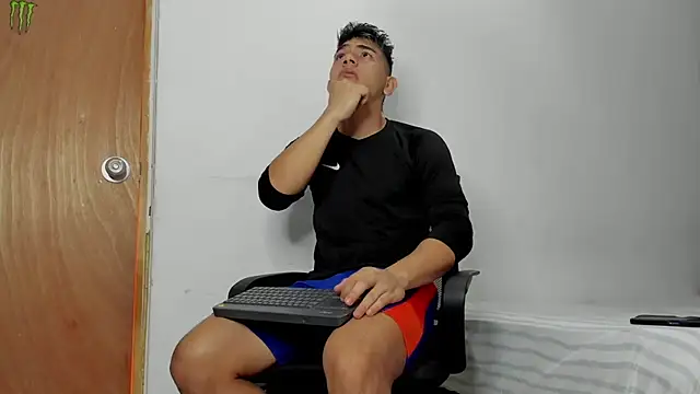 andrew rose  online show from February 17, 2026, 4:15 pm