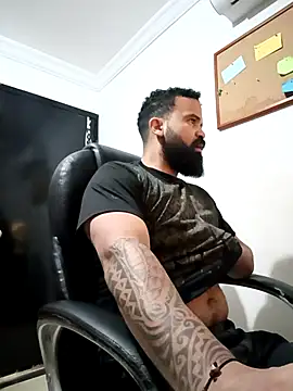 Snapshot of Drako_Argentii chatting on September 14, 2025, 6:30 pm Drako Argentii online show from September 14, 2025, 6:30 pm