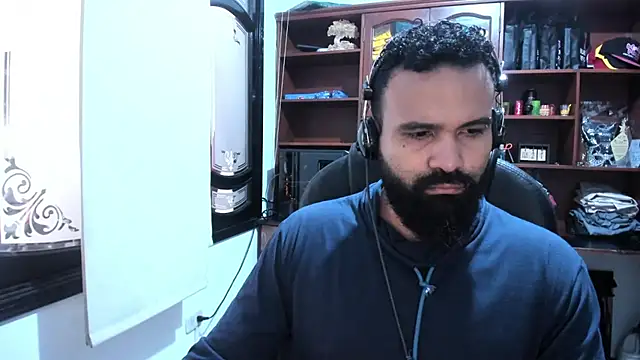 Snapshot of Drako_Argentii chatting on February 24, 2025, 12:59 pm Drako Argentii online show from February 24, 2025, 12:59 pm