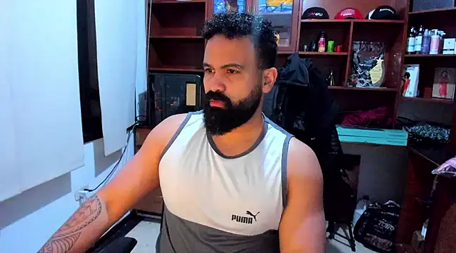 Snapshot of Drako_Argentii chatting on January 22, 2025, 6:20 am Drako Argentii online show from January 22, 2025, 6:20 am