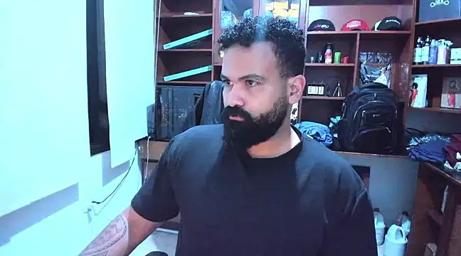 Snapshot of Drako_Argentii chatting on January 23, 2025, 7:00 am Drako Argentii online show from January 23, 2025, 7:00 am