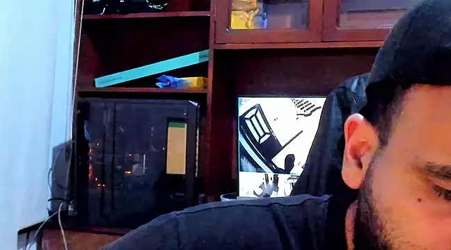 Snapshot of Drako_Argentii chatting on January 28, 2025, 6:16 am Drako Argentii online show from January 28, 2025, 6:16 am