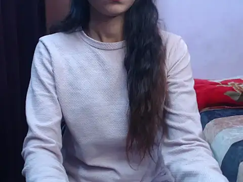 Angel kiyara online show from November 15, 2025, 9:46 am