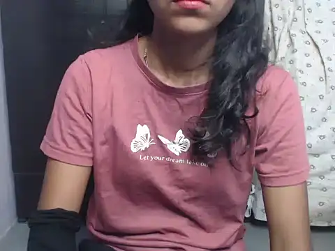 Snapshot of Angel_kiyara chatting on July 21, 2026, 6:48 am Angel kiyara online show from July 21, 2026, 6:48 am