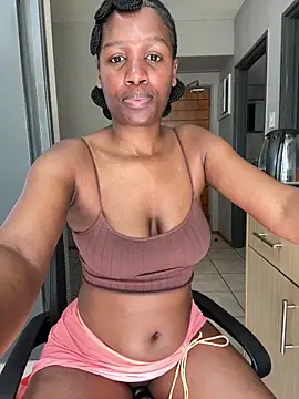 Snapshot of Kinkyy_ chatting on March 18, 2026, 10:29 am Kinkyy online show from March 18, 2026, 10:29 am