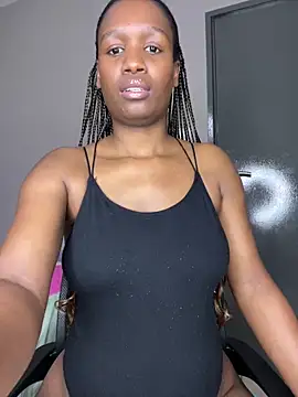 Snapshot of Kinkyy_ chatting on June 15, 2026, 7:41 am Kinkyy online show from June 15, 2026, 7:41 am