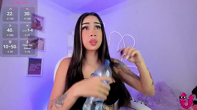 JulietaBomGV online show from November 5, 2025, 4:10 pm