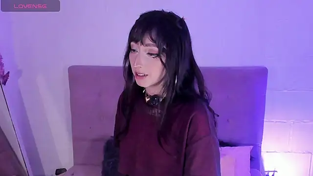 Snapshot of v1cky_ chatting on March 5, 2026, 10:48 pm v1cky online show from March 5, 2026, 10:48 pm