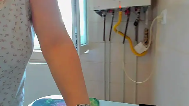Adelamilfsex online show from July 8, 2026, 1:23 pm