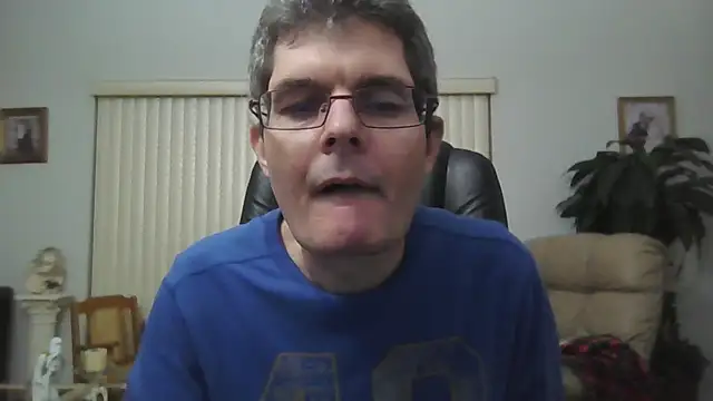 Copfiremen4566 online show from March 22, 2026, 4:27 am