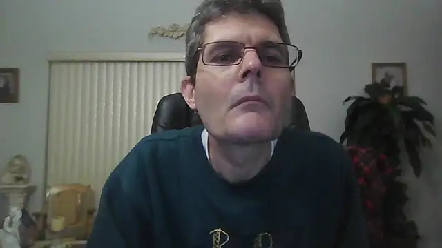 Copfiremen4566 online show from March 3, 2025, 5:58 am