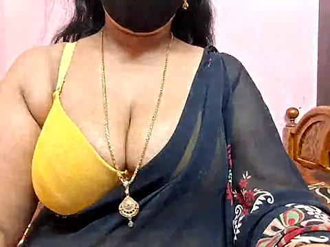 Pallavi-sri online show from August 7, 2026, 8:15 pm
