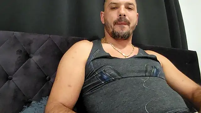 Mitzatb4u online show from September 10, 2025, 6:40 pm