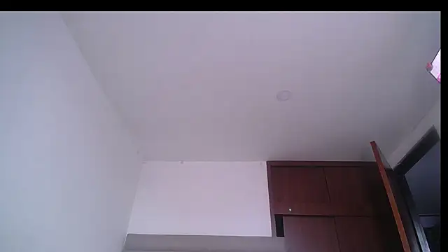 Snapshot of Yinn_Silver chatting on June 30, 2026, 12:49 pm Yinn Silver online show from June 30, 2026, 12:49 pm