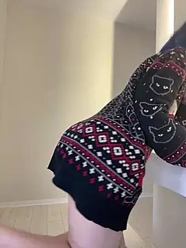 Erotic Synth Goddess online show from December 29, 2024, 11:40 am