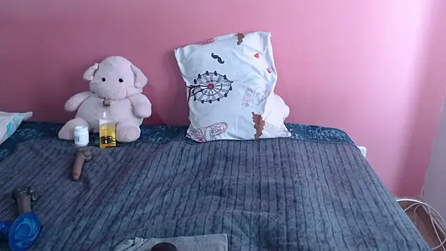 Snapshot of Susanlover chatting on February 14, 2026, 2:50 pm Susanlover online show from February 14, 2026, 2:50 pm