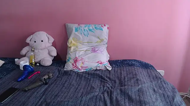 Snapshot of Susanlover chatting on October 17, 2025, 4:09 pm Susanlover online show from October 17, 2025, 4:09 pm