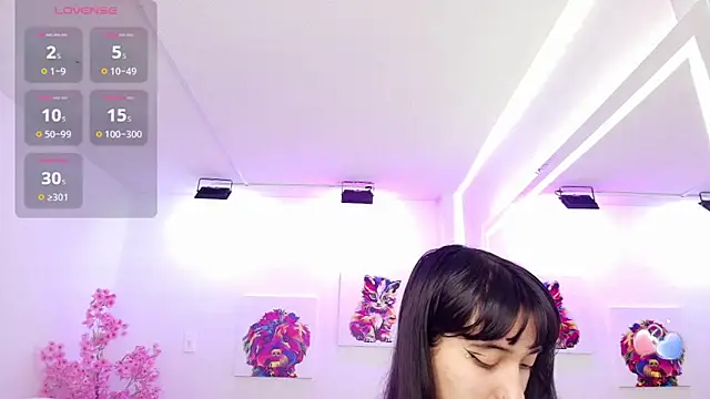 Miss dolly  online show from September 19, 2025, 12:42 pm