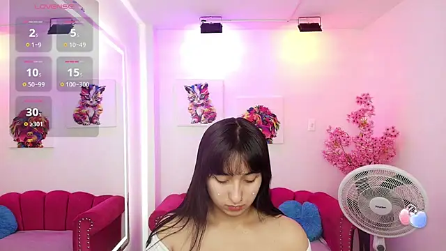 Miss dolly  online show from September 15, 2025, 1:00 pm