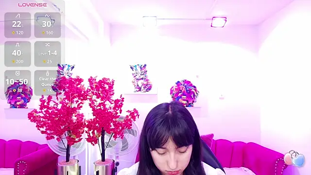 Miss dolly  online show from July 29, 2026, 12:37 pm