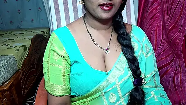 Snapshot of samyukthapuretelugu chatting on February 20, 2026, 8:27 am samyukthapuretelugu online show from February 20, 2026, 8:27 am