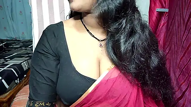 Snapshot of samyukthapuretelugu chatting on January 13, 2026, 6:50 am samyukthapuretelugu online show from January 13, 2026, 6:50 am