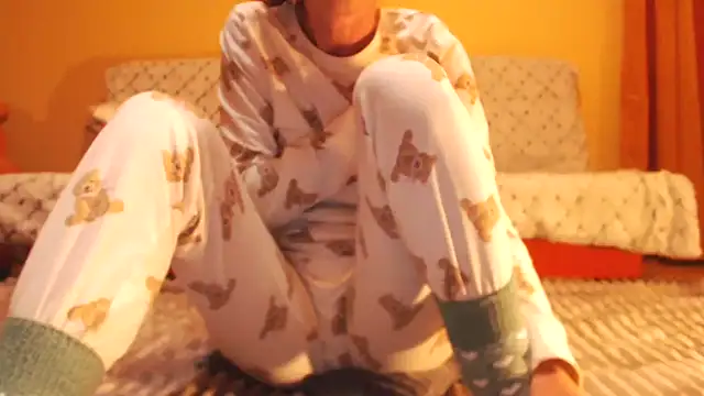 LovelyAndraGirl online show from October 12, 2025, 5:47 pm