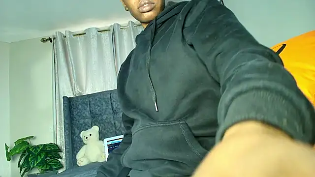 Snapshot of t-NaughtyLicia chatting on March 12, 2026, 4:29 am t-NaughtyLicia online show from March 12, 2026, 4:29 am