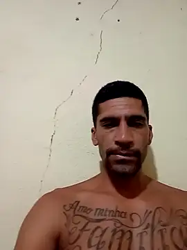 Snapshot of adriabis013 chatting on January 12, 2026, 10:14 pm adriabis013 online show from January 12, 2026, 10:14 pm