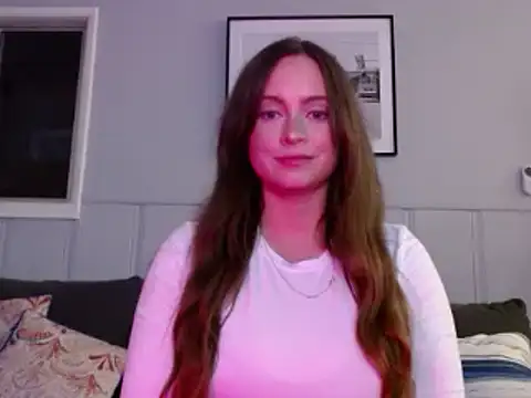 Sophie Raegan online show from March 7, 2025, 11:51 am