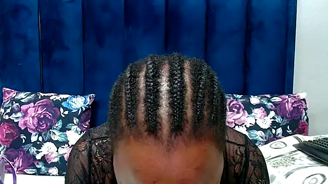 HotSmallTits online show from May 31, 2026, 6:31 pm