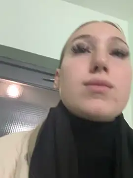 NikaMur online show from October 3, 2025, 2:37 am