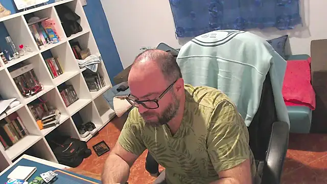 Snapshot of ravingr4d4 chatting on March 22, 2026, 12:03 am ravingr4d4 online show from March 22, 2026, 12:03 am