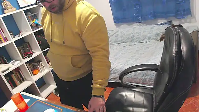 Snapshot of ravingr4d4 chatting on February 19, 2026, 9:23 pm ravingr4d4 online show from February 19, 2026, 9:23 pm