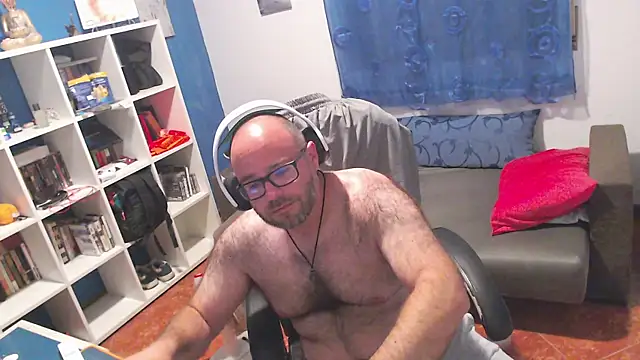 ravingr4d4 online show from June 24, 2026, 11:02 pm