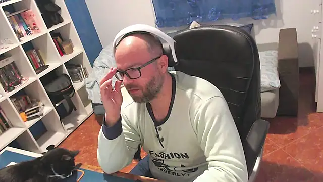 Snapshot of ravingr4d4 chatting on March 14, 2026, 1:22 am ravingr4d4 online show from March 14, 2026, 1:22 am