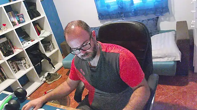 ravingr4d4 online show from July 21, 2026, 10:49 am