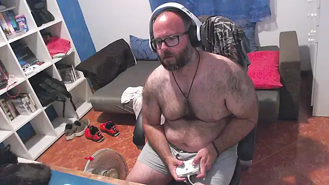 ravingr4d4 online show from July 28, 2026, 10:31 pm