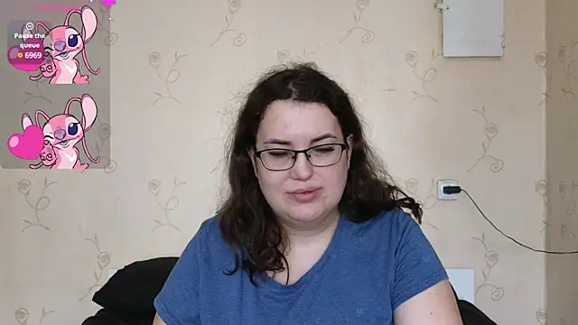 Snapshot of VladaCandy chatting on February 7, 2025, 10:19 am VladaCandy online show from February 7, 2025, 10:19 am