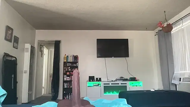 Snapshot of cocaNutt chatting on September 10, 2025, 5:12 pm cocaNutt online show from September 10, 2025, 5:12 pm