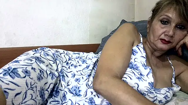 Andra Love online show from October 10, 2025, 8:09 pm