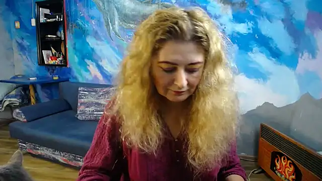 Helen1974 online show from November 4, 2025, 5:50 pm