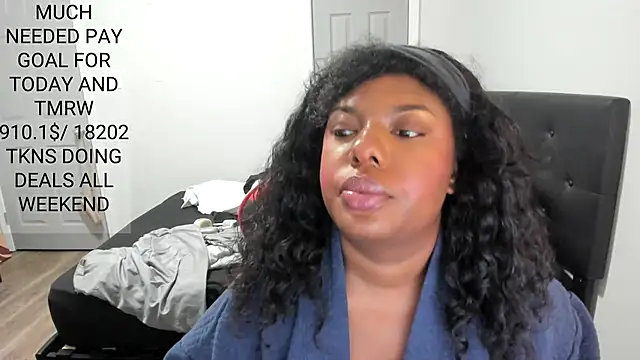 demi xoxo online show from March 8, 2026, 2:26 am