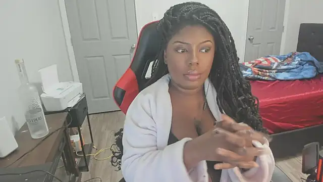 demi xoxo online show from October 15, 2025, 6:38 pm