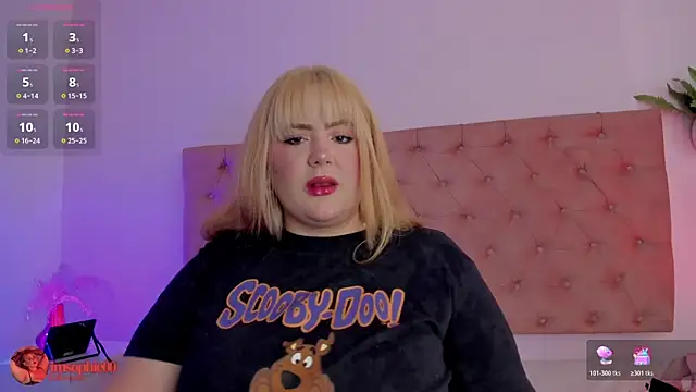 sophiarossee  online show from February 16, 2026, 12:37 pm