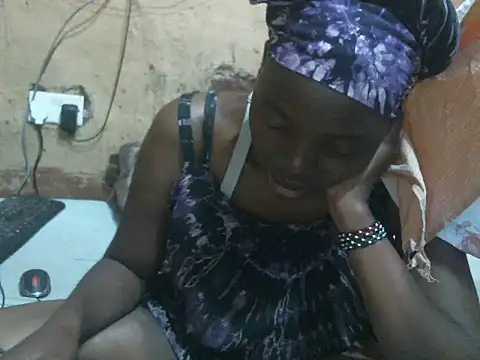cute naimah online show from July 18, 2026, 2:47 pm