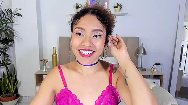 Zoe Gruber online show from August 9, 2026, 3:23 am
