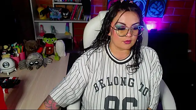 juliette rd online show from October 2, 2025, 3:21 am